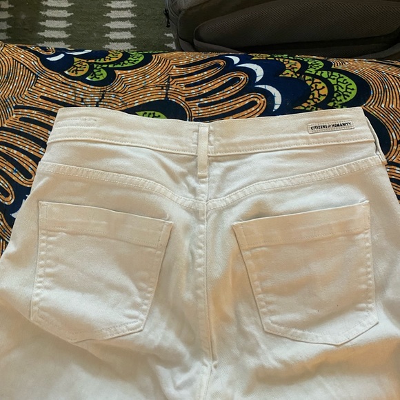Citizens of Humanity cropped white Dani pant, size 28. Perfect for summer! Comfy - Picture 8 of 11